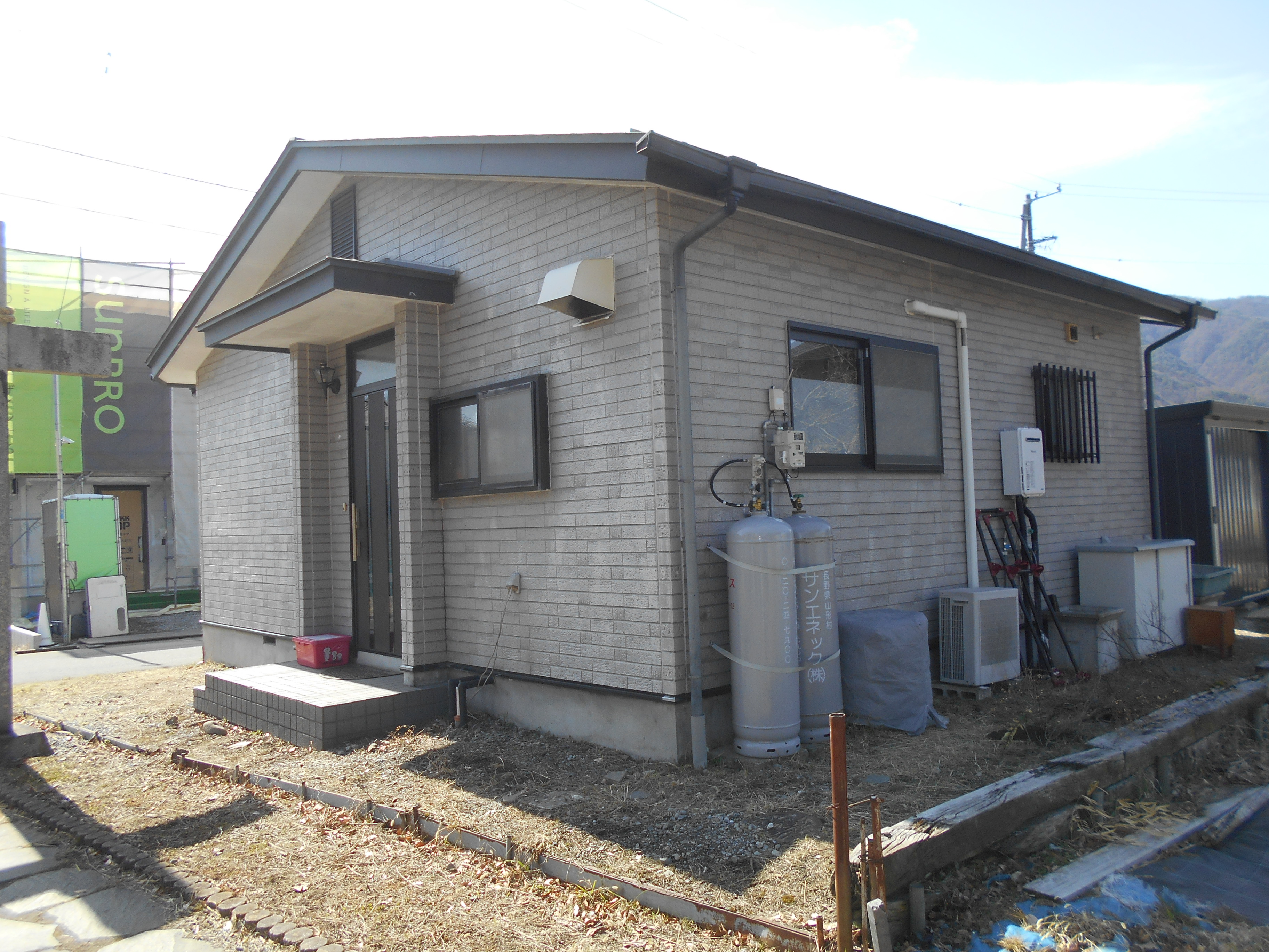 諏訪市中洲大字下金子　中古住宅