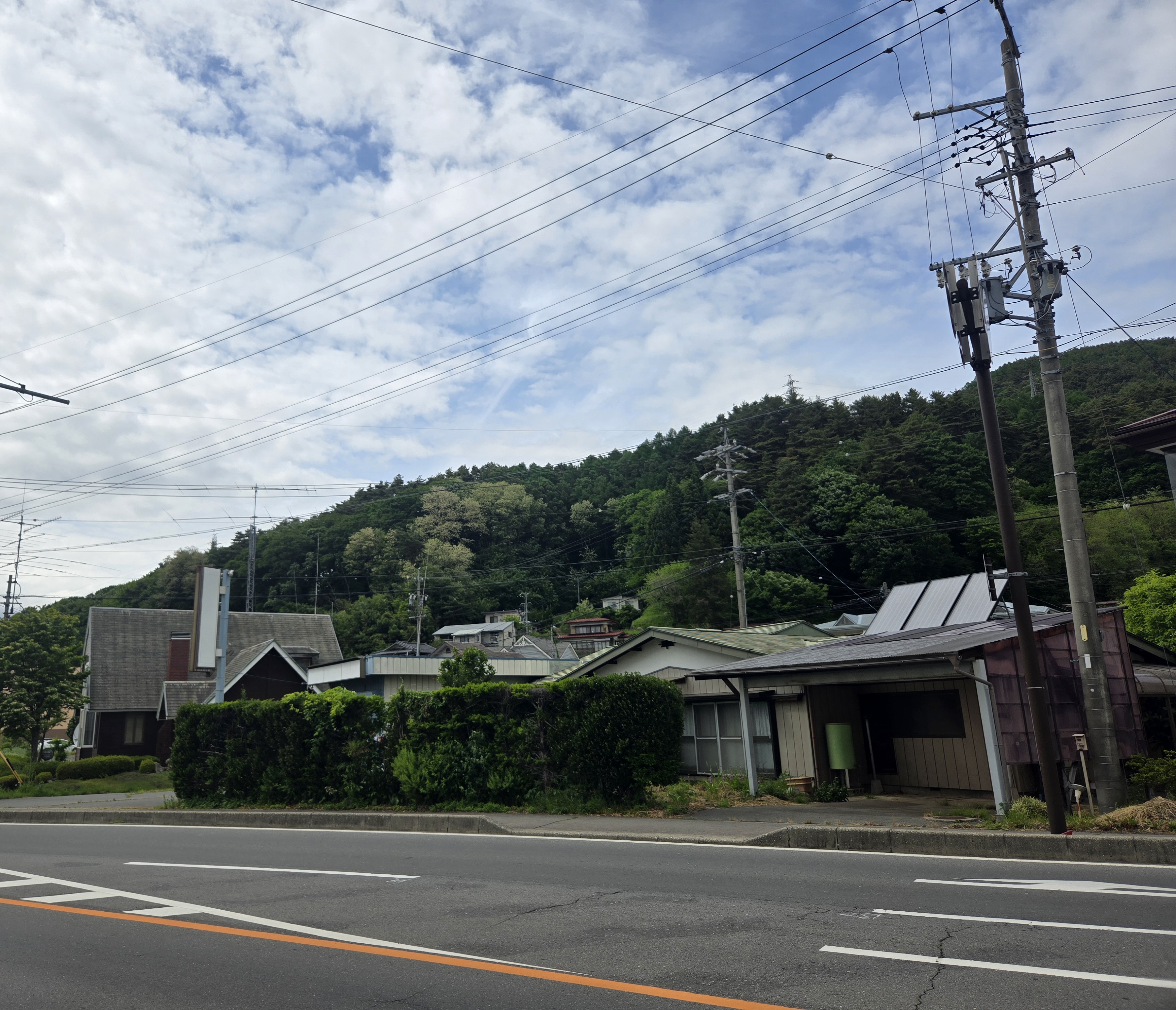 ちの保育園・永明小中学校近隣　工場兼中古住宅